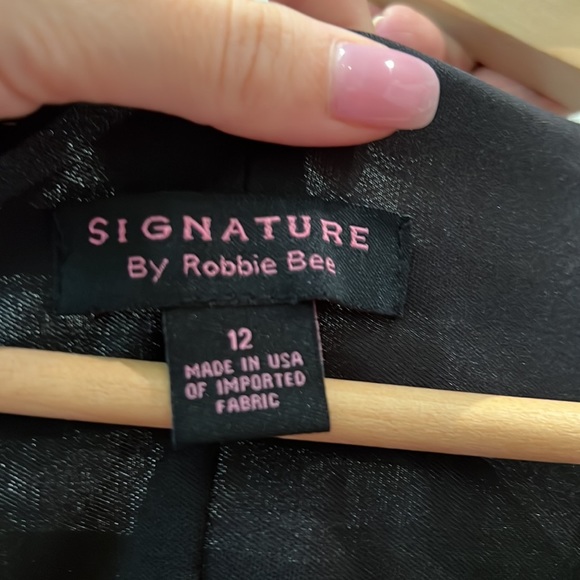 Midi black dress - Picture 3 of 3